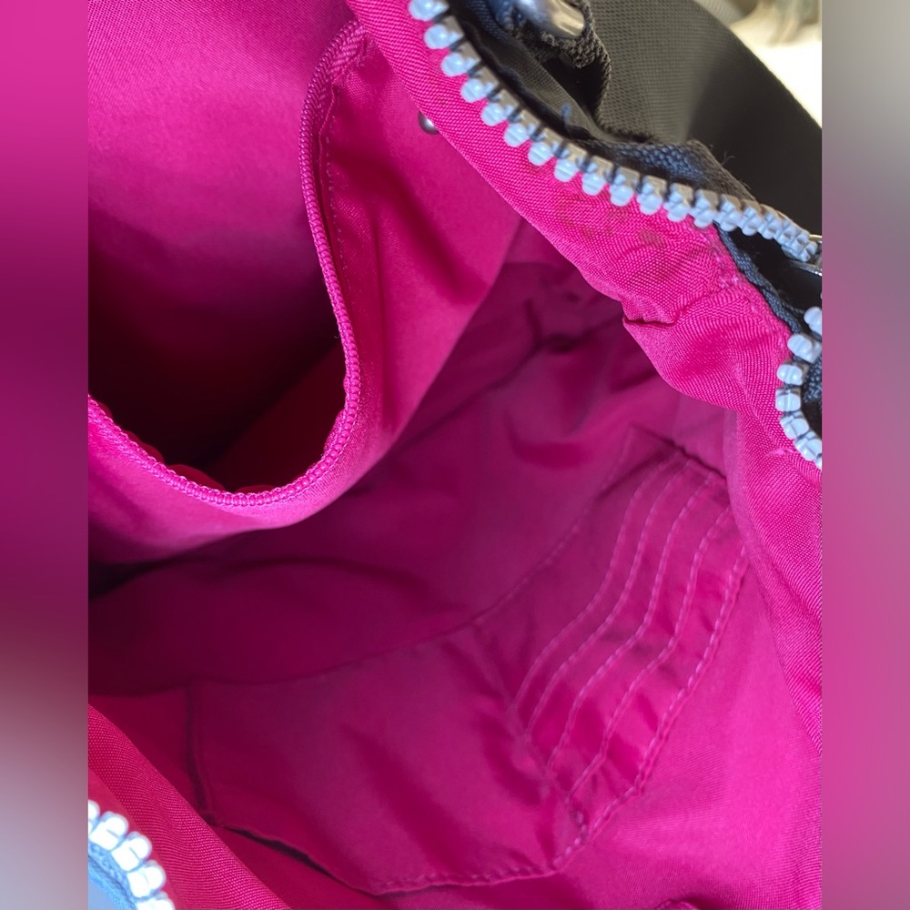 Baggallini Gray Crossbody Bag w/ Zip Closure, Pink Interior, and Lots of Pockets - Picture 4 of 5